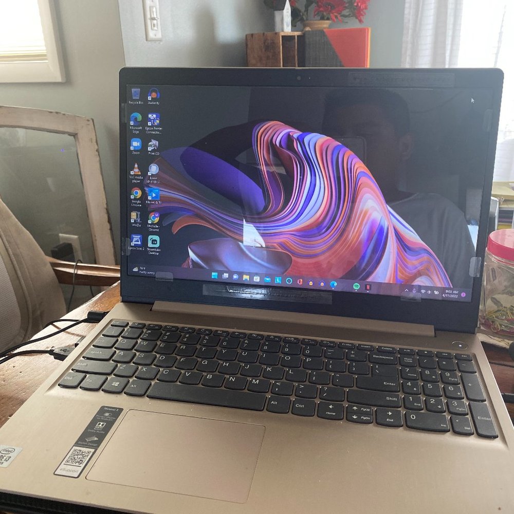 Lenovo ideapad 3.  Keybord
